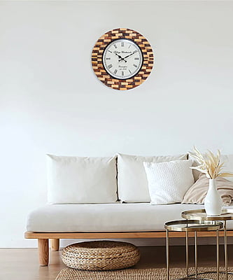 Handcrafted Round Wooden Analog Wall Clock with Blocks1 (18*18 Inch, 12 Inch Dial)