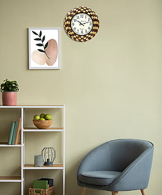 Unique Handcrafted Wooden Clock - 18 Inch Round Analog Design with 12 Inch Dial Unique Handcrafted Wooden Clock - 18 Inch Round Analog Design with 12 Inch Dial